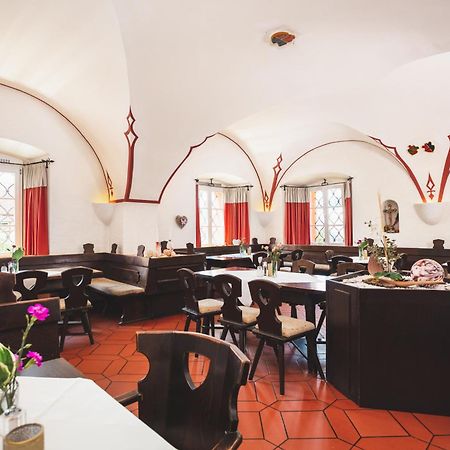 Schlossgasthof Roesch Blaibach ภายนอก รูปภาพ